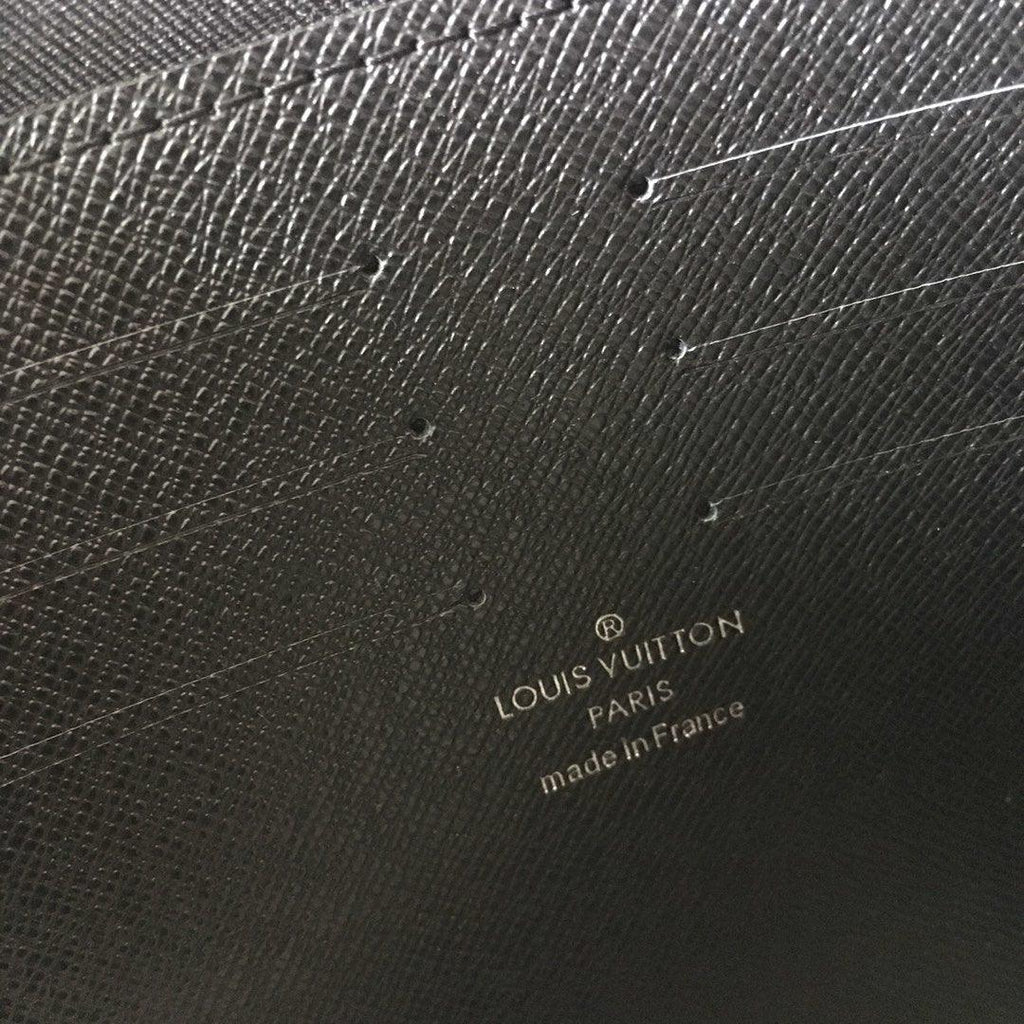 Louis Vuitton Toiletry Pouch — view 8