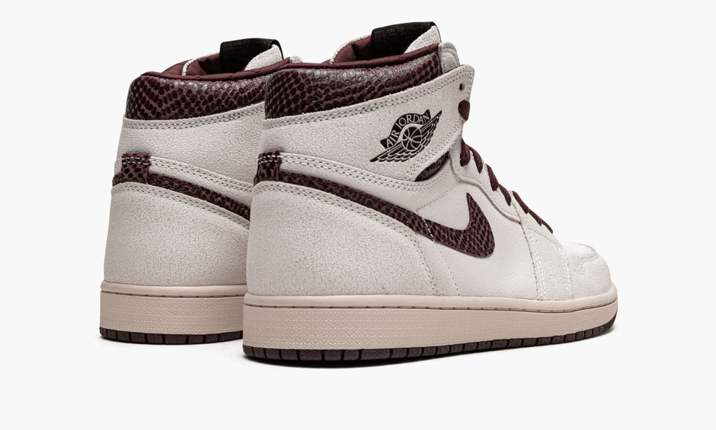 AIR JORDAN 1 HIGH OG “A Ma Maniere x” — view 4