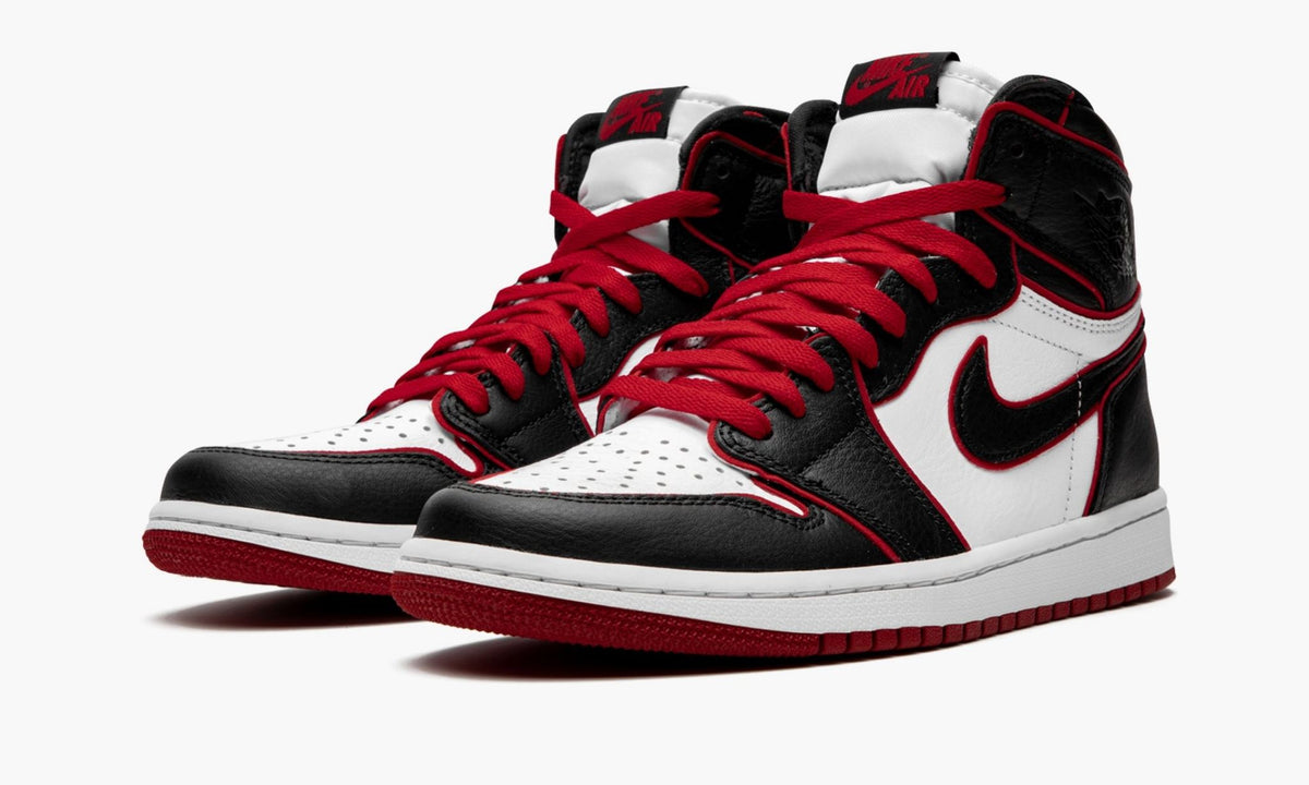Air Jordan 1 High OG “Bloodline / Meant To Fly” — view 3