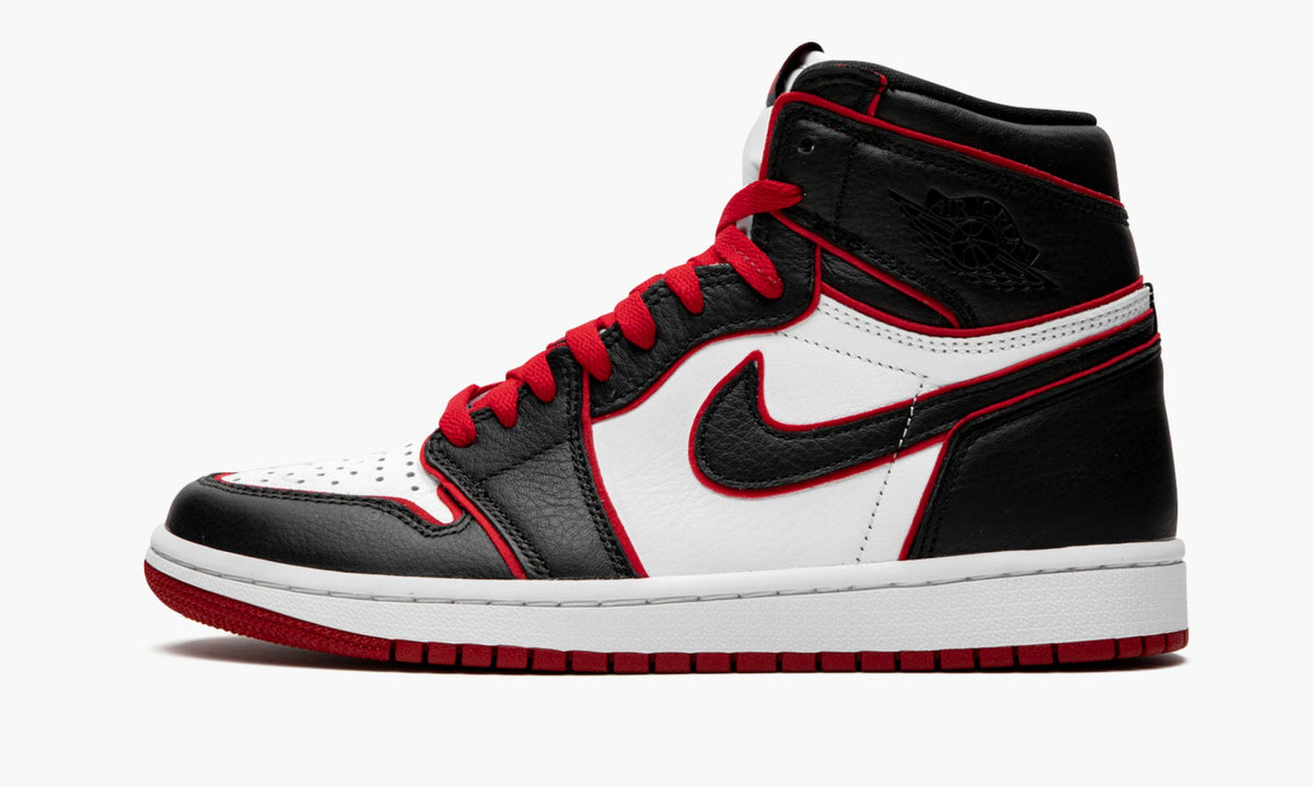 Air Jordan 1 High OG “Bloodline / Meant To Fly” — view 2