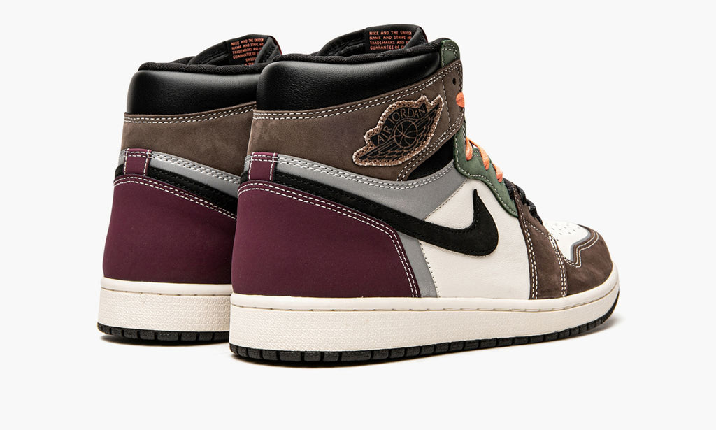 Air Jordan 1 High OG “Hand Crafted” — view 4
