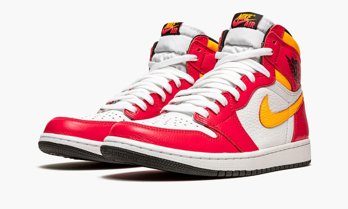 Air Jordan 1 High OG “Light Fusion Red” — view 3