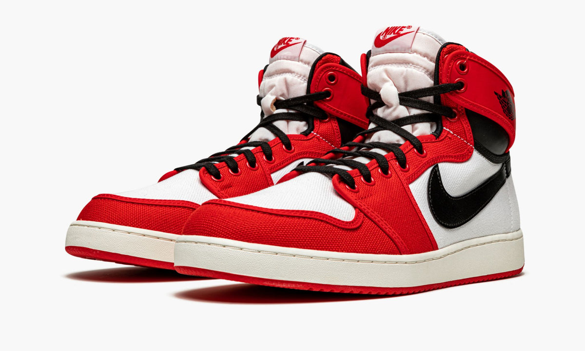 Air Jordan 1 KO “Chicago” — view 3
