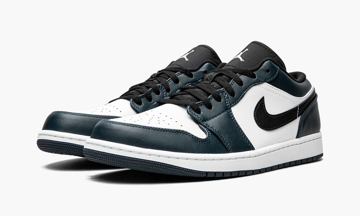 Air Jordan 1 Low “Dark Teal” — view 3