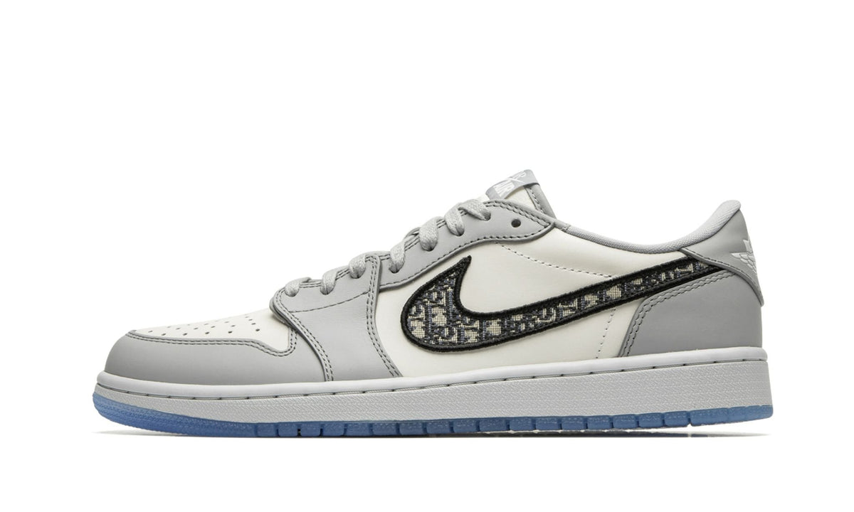 Air Jordan 1 Low “Dior” — view 4