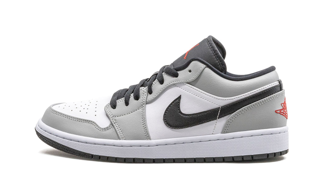 Air Jordan 1 Low “Light Smoke Grey” — view 1