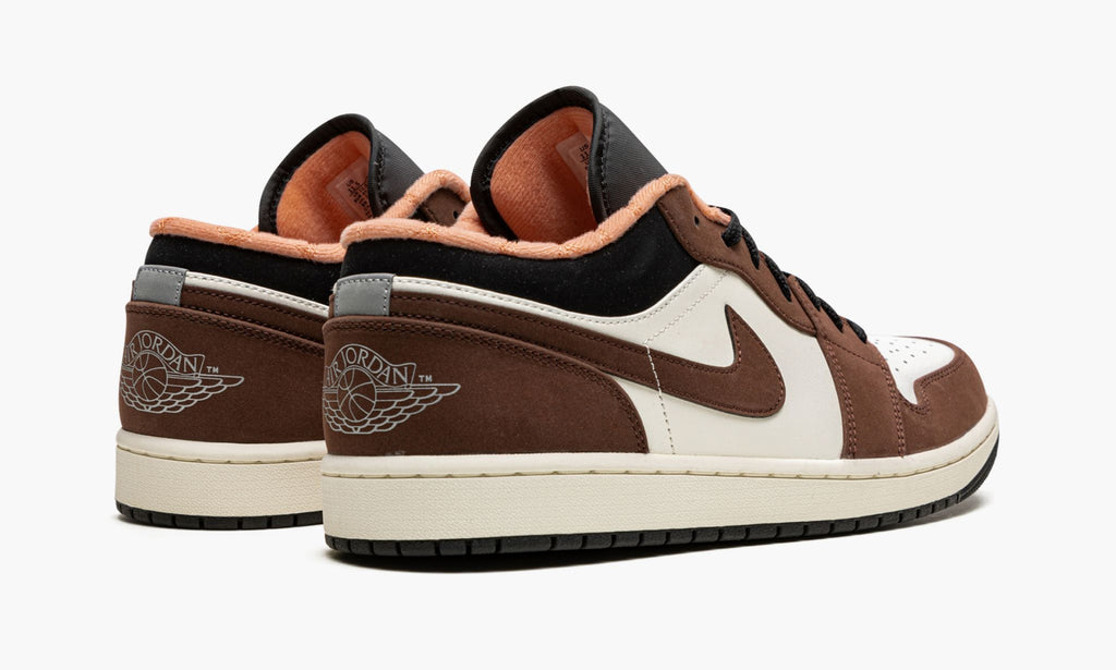 Air Jordan 1 Low “Mocha” — view 4
