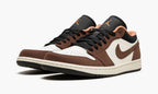 Air Jordan 1 Low “Mocha” — view 3