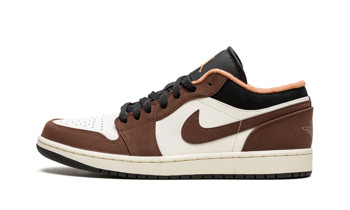 Air Jordan 1 Low “Mocha” — view 1