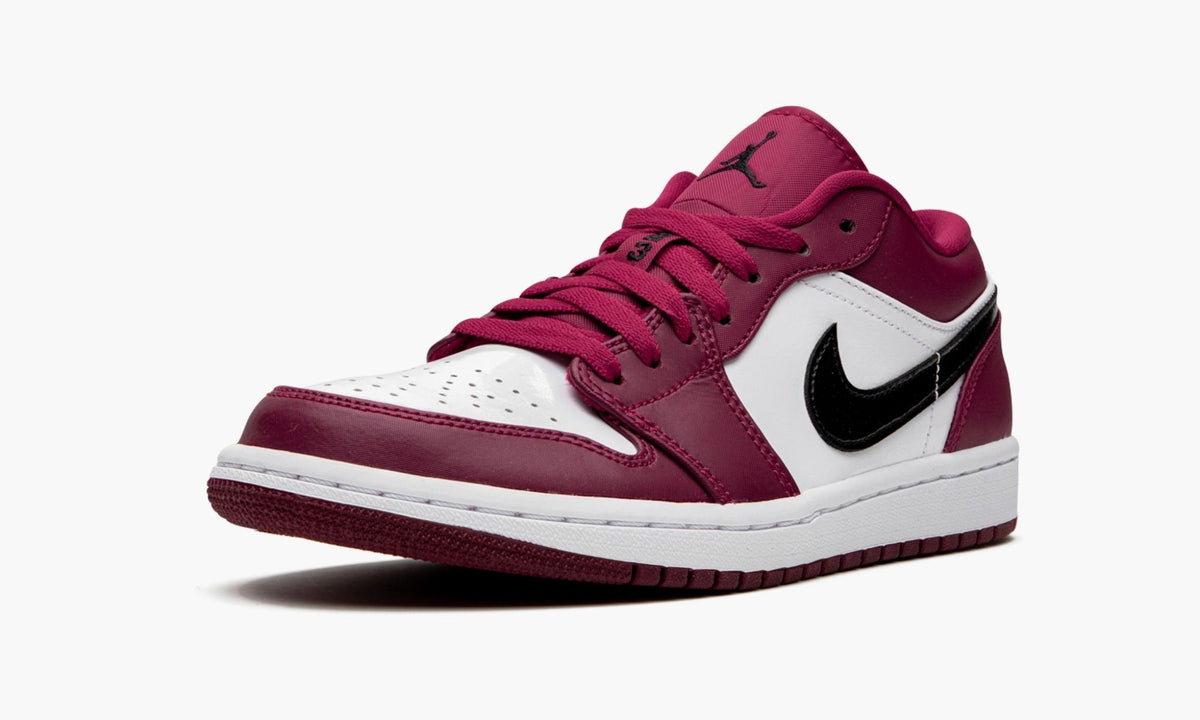 Air Jordan 1 Low “Noble Red” — view 5