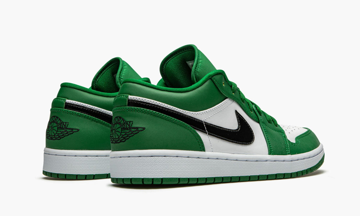 Air Jordan 1 Low “Pine Green” — view 4