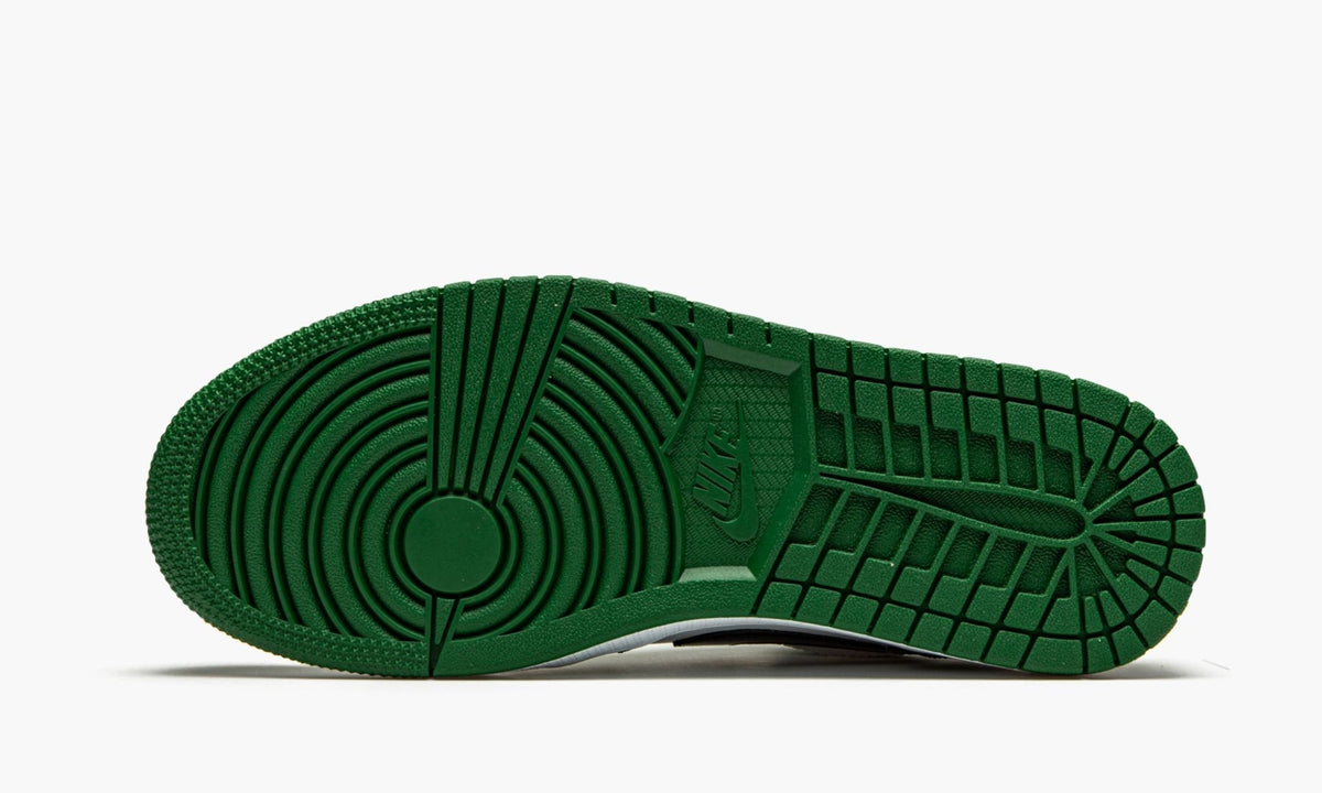 Air Jordan 1 Low “Pine Green” — view 6