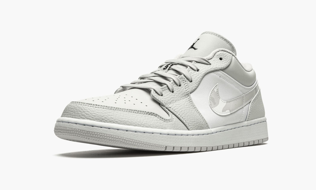 Air Jordan 1 Low “White Camo” — view 5