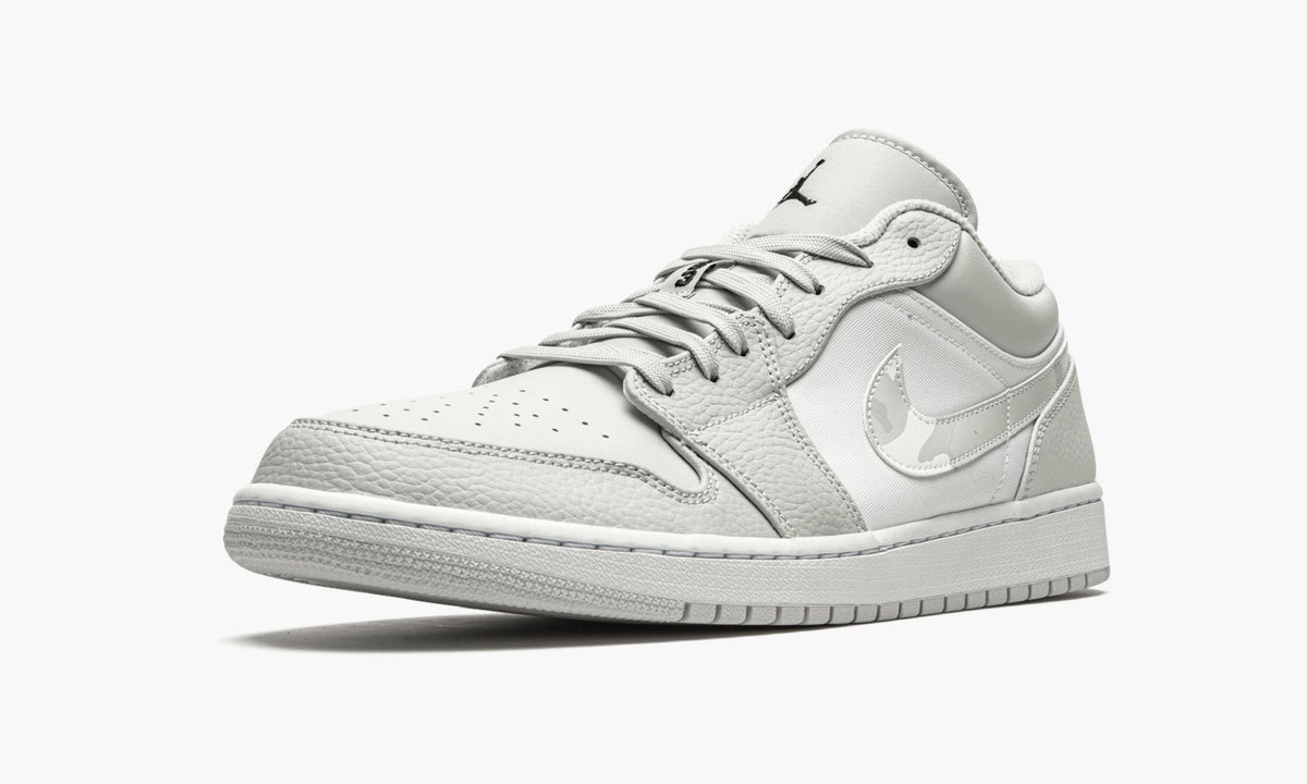 Air Jordan 1 Low “White Camo” — view 5