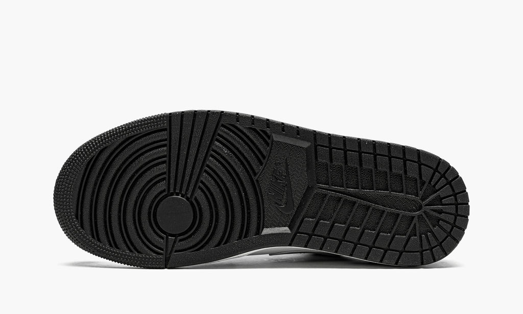 Air Jordan 1 Low Black / Particle Grey — view 6