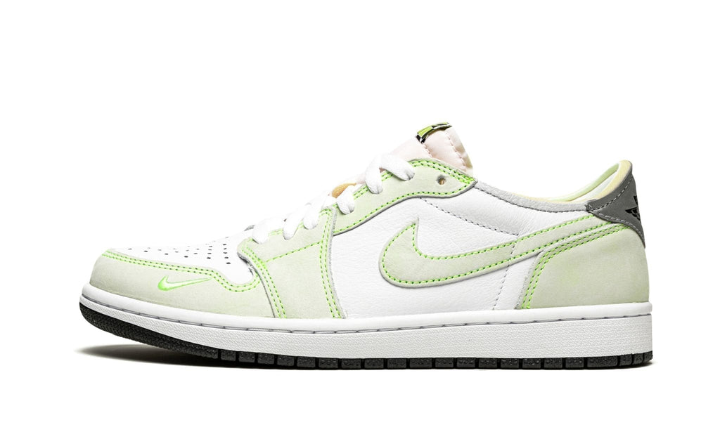 Air Jordan 1 Low OG “Ghost Green” — view 1