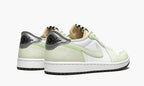 Air Jordan 1 Low OG “Ghost Green” — view 4