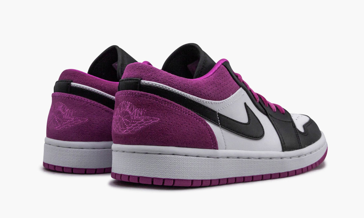 Air Jordan 1 Low SE “Fuchsia” — view 4
