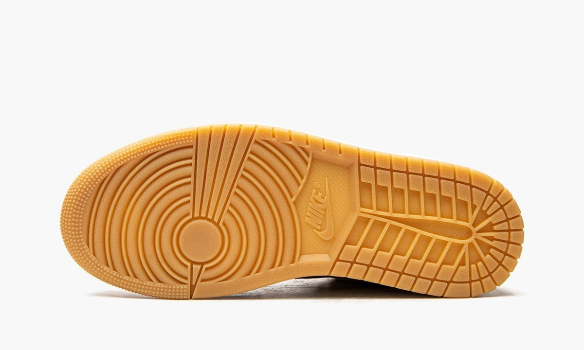 Air Jordan 1 Low SE “Light Curry” — view 6