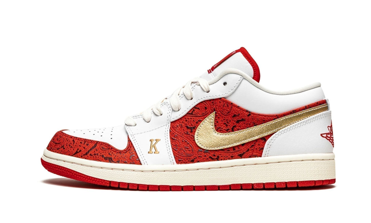 Air Jordan 1 Low SE “Spades” — view 1