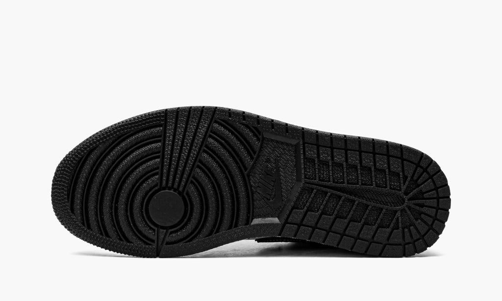 Air Jordan 1 Low SE “Violet Shock” — view 6