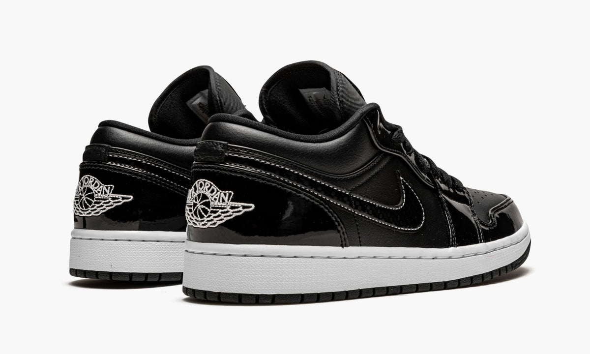 Air Jordan 1 Low SE ASW “All Star” — view 4
