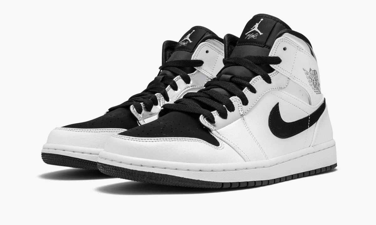 Air Jordan 1 Mid “Alternate Think 16” — view 3