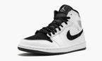 Air Jordan 1 Mid “Alternate Think 16” — view 5