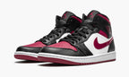 Air Jordan 1 Mid “Bred Toe” — view 3