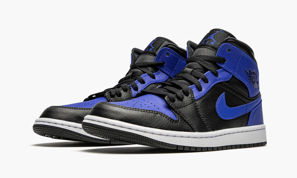 Air Jordan 1 Mid “Hyper Royal” — view 3