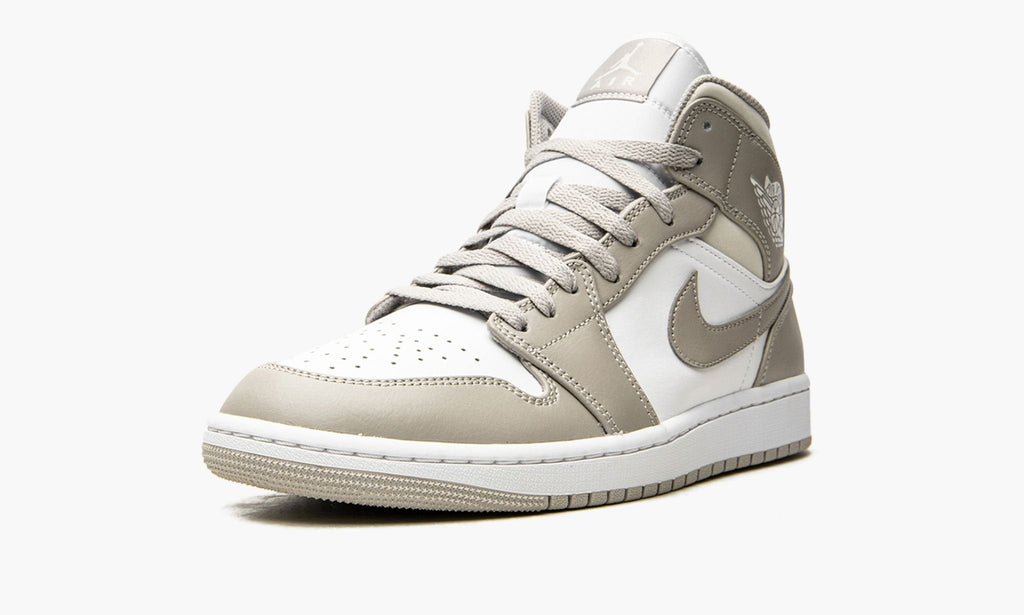 Air Jordan 1 Mid “Linen” — view 5