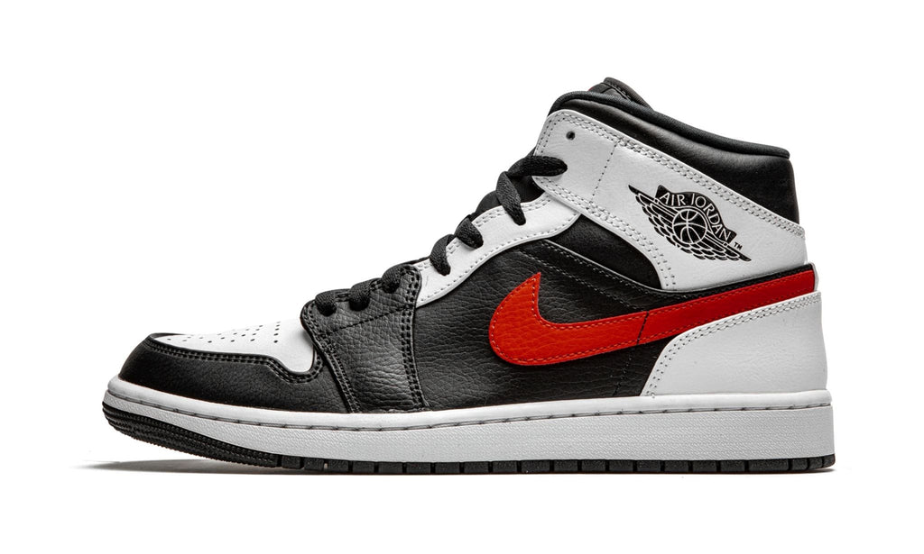 Air Jordan 1 Mid Chile Red — view 1