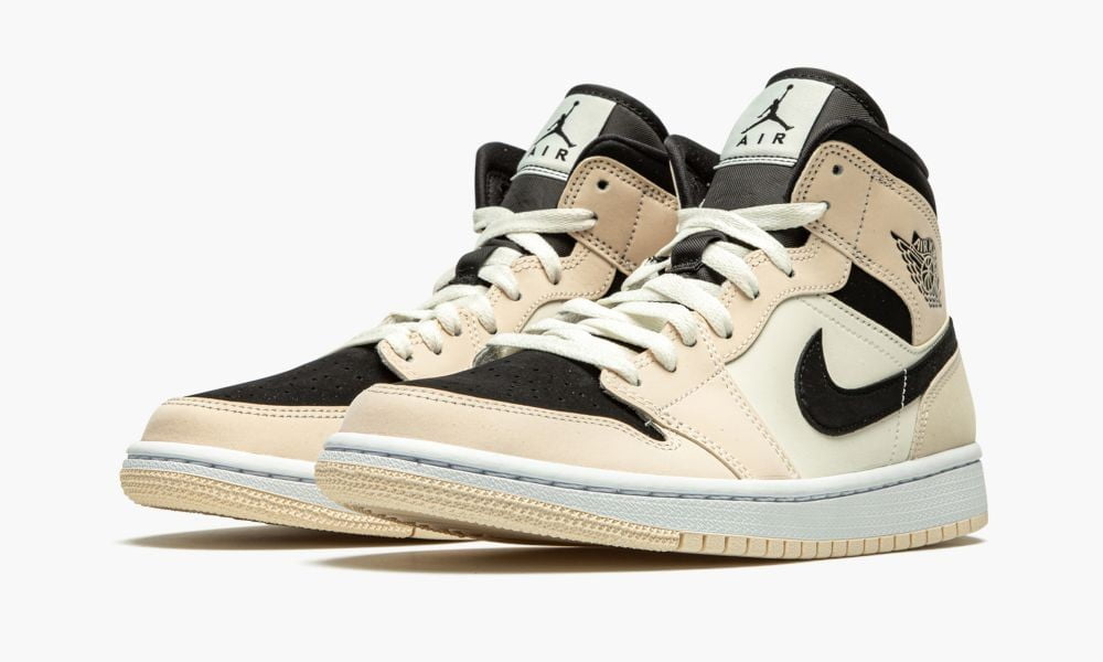 Air Jordan 1 Mid Guava Ice — view 4