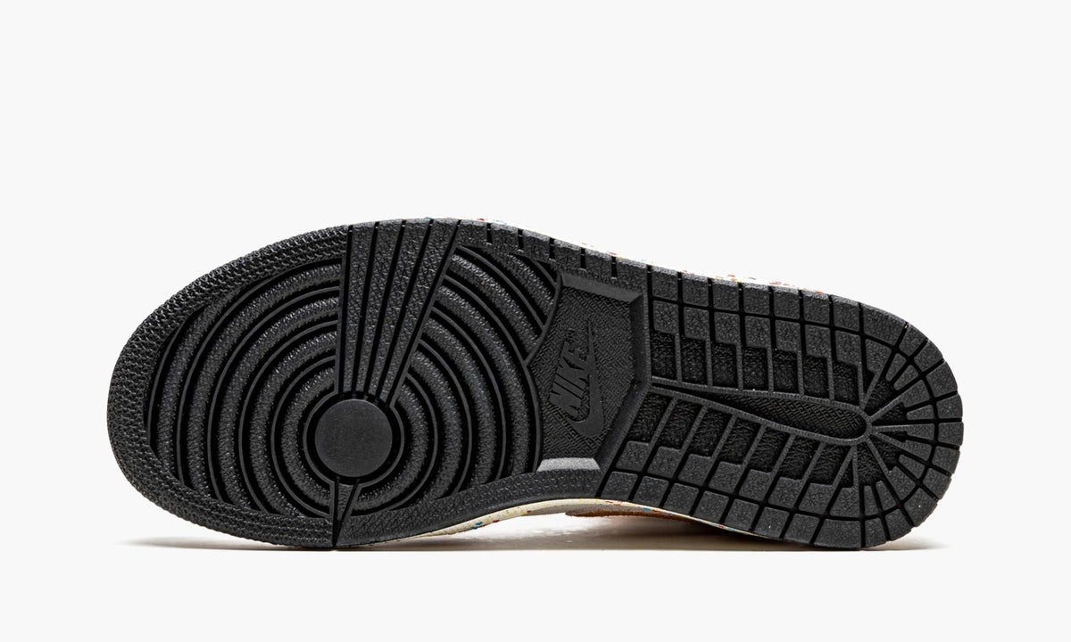 Air Jordan 1 Mid SE “Brushstroke” — view 6