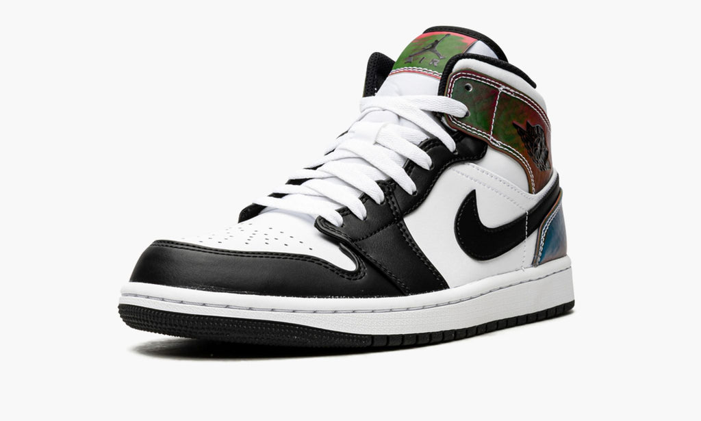 Air Jordan 1 Mid SE “Heat Reactive” — view 5