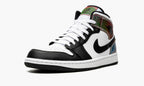 Air Jordan 1 Mid SE “Heat Reactive” — view 5