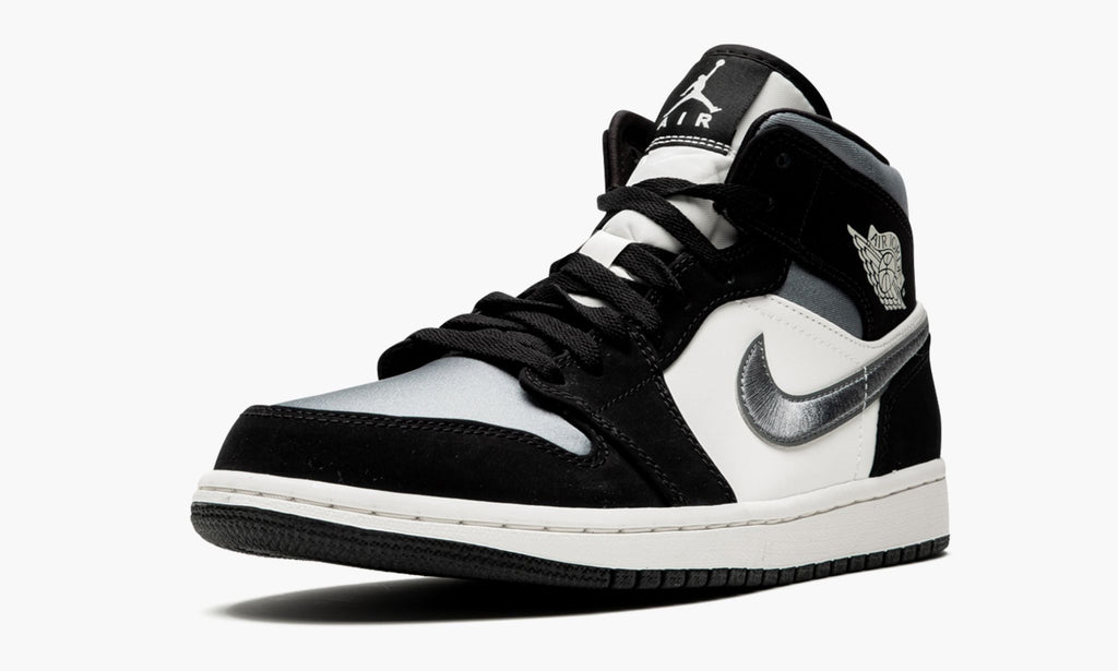 Air Jordan 1 Mid SE “Satin Grey” — view 5