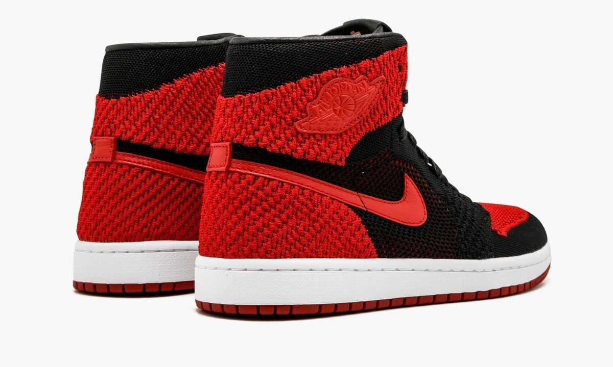 Air Jordan 1 Retro HI Flyknit — view 4