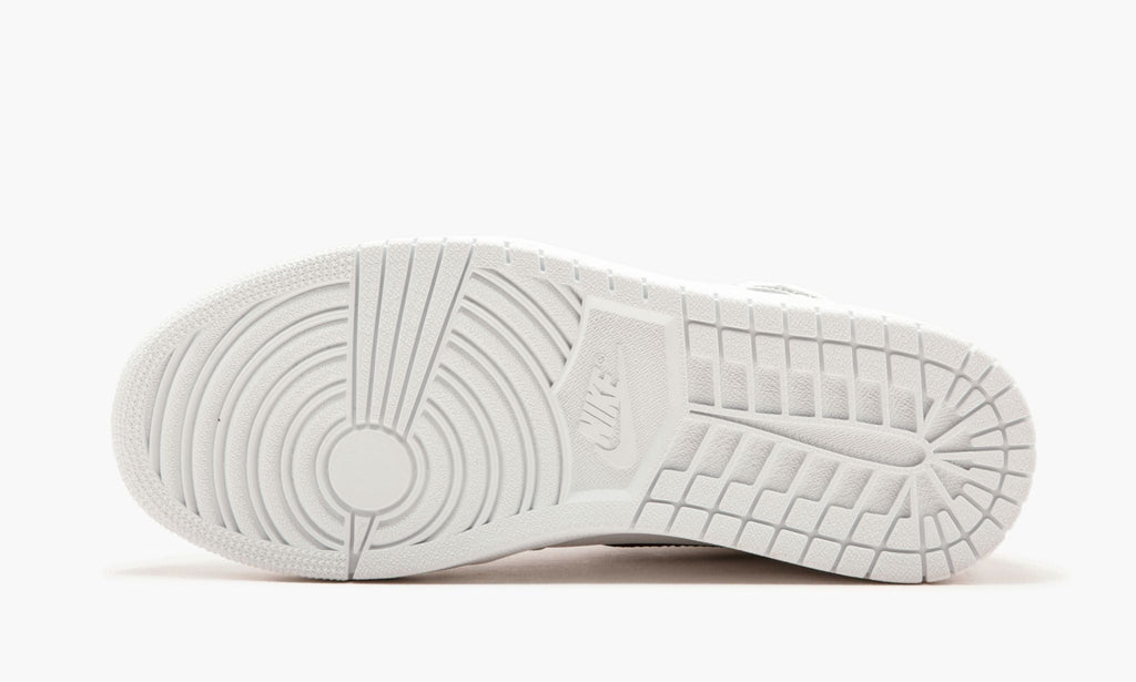 Air Jordan 1 Retro High OG — view 6