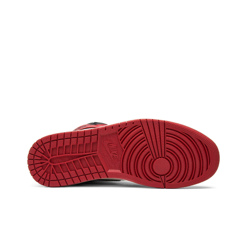 Air Jordan 1 Retro High OG ‘Bred Toe’ 555088-610 — view 4