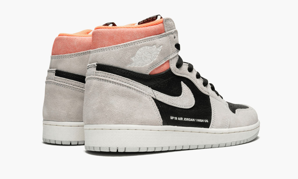 Air Jordan 1 Retro High OG “Neutral Grey/Hyper Crimson” — view 4