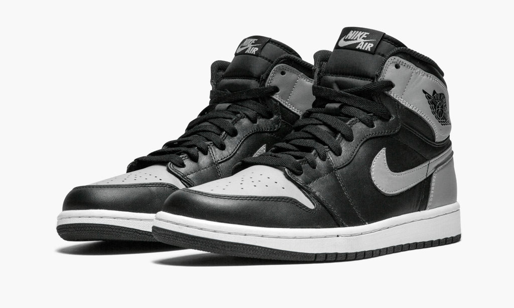 Air Jordan 1 Retro High OG “Shadow” — view 4