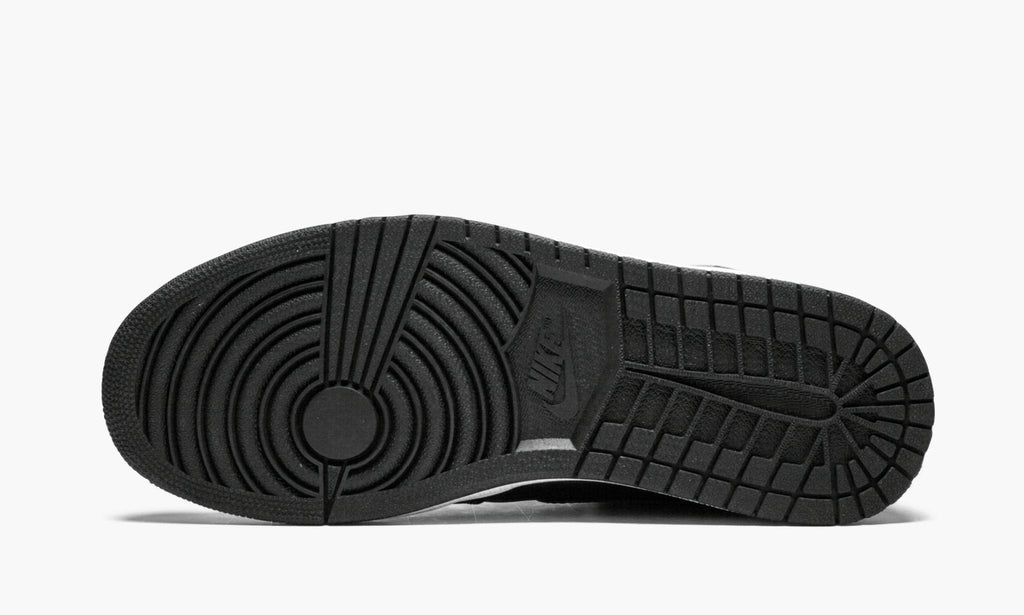 Air Jordan 1 Retro High OG “Shadow” — view 7