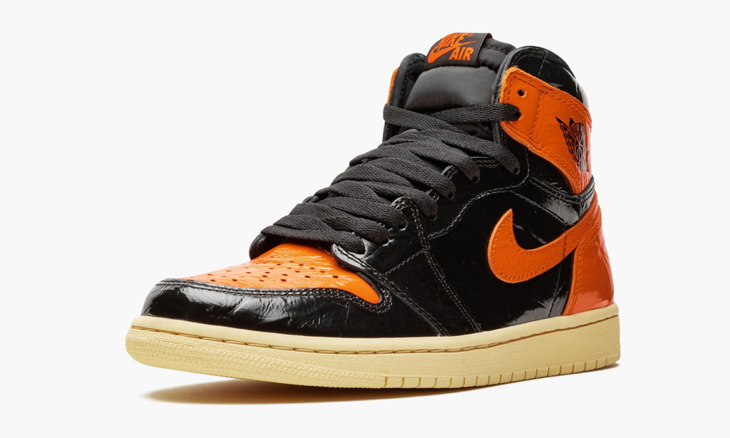 Air Jordan 1 Retro High OG “Shattered Backboard 3.0” — view 5