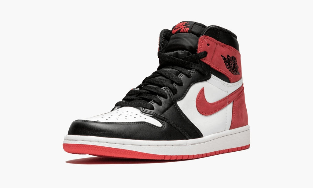 Air Jordan 1 Retro High OG “Track Red” — view 5
