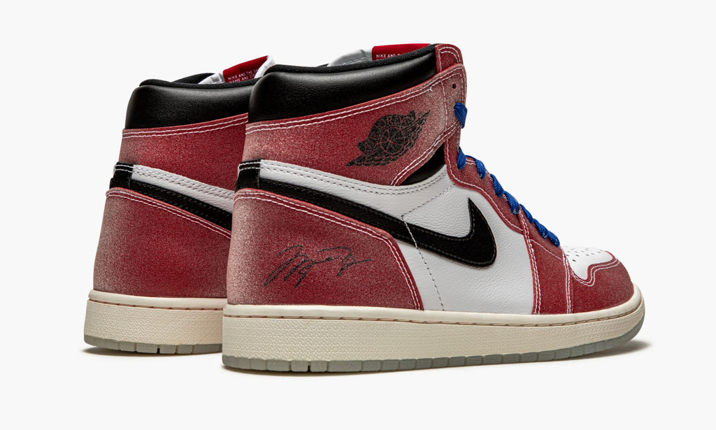 Air Jordan 1 Retro High OG “Trophy Room – With Blue Laces” — view 4