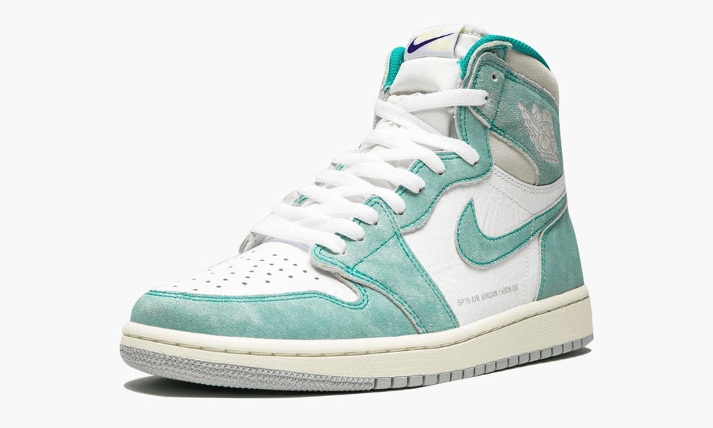 Air Jordan 1 Retro High OG “Turbo Green” — view 5