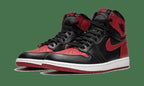 Air Jordan 1 Retro High OG Bred Banned — view 4
