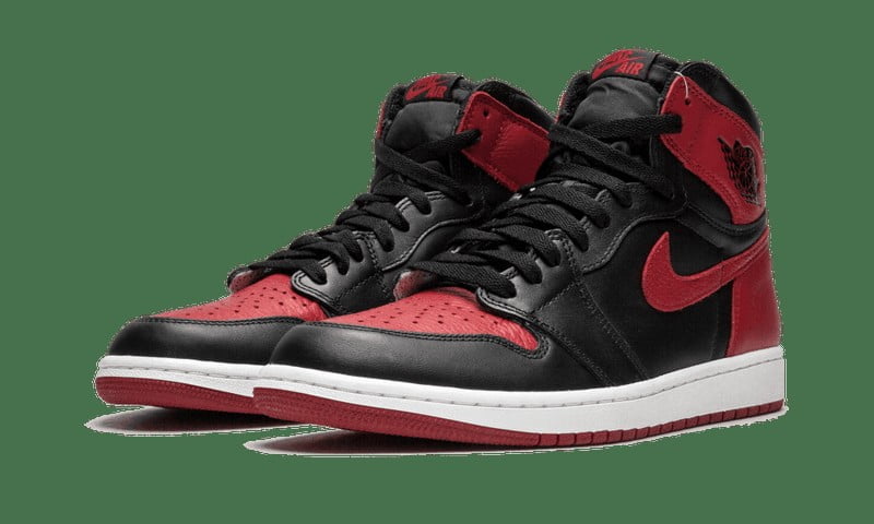 Air Jordan 1 Retro High OG Bred Banned — view 4