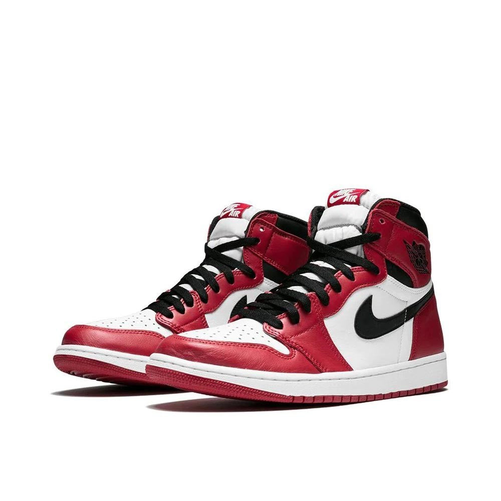 Air Jordan 1 Retro High OG Chicago — view 3